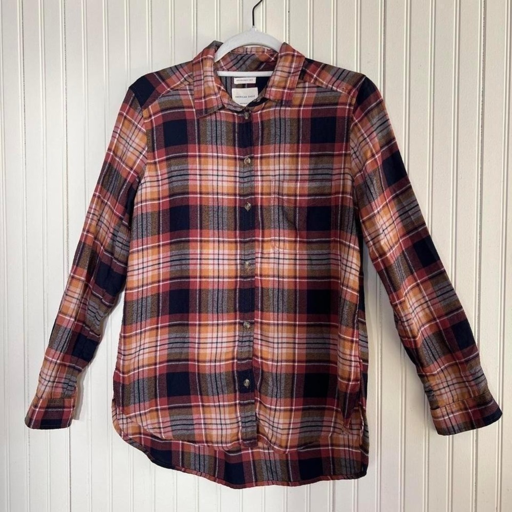 American Eagle Boyfriend Fit - Ah-Mazingly Soft Plaid button down - Size‎ S -